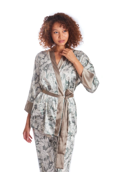 380213 Халат женский (Небесный голубой, 170-100-108)